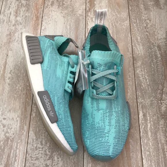 NWT Adidas NMD_ R1 Primeknit Mens Shoes - Picture 4 of 8